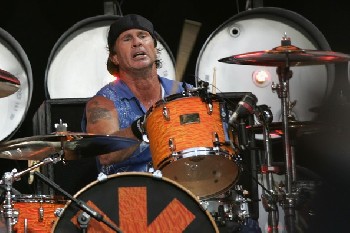 Chad Smith (Red Hot Chili Peppers) Chad Smith (Red Hot Chili Peppers)