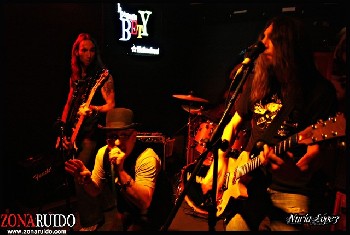 Las Madres + The Boo Devils en Madrid (Junio de 2011)