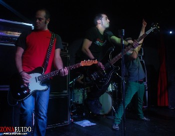 Kaotiko + Gatibu en Zaragoza (Abril de 2012)