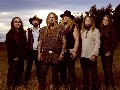 Korpiklaani vienen en abril