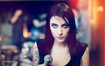 Completely Frozen: nuevo v&Atilde;&shy;deo de Ankor