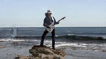 Ara&Atilde;&plusmn;ando mi Coraz&oacute;n, videoclip de Javier Mira