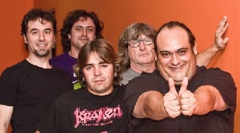 Gira XV aniversario de Benito Kamelas