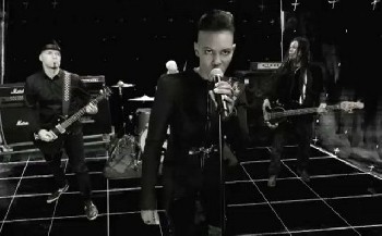 V&Atilde;&shy;deo de adelanto de Skunk Anansie