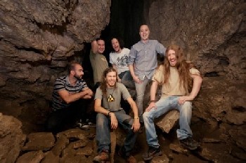 Natural Born Stonehead: Playthrough de guitarra de un tema nuevo