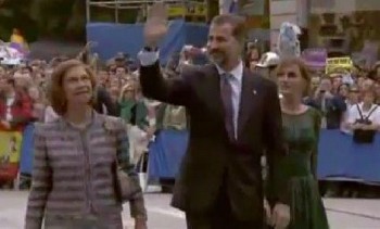 Los PrÃncipes recibidos en Asturias a ritmo de Iron Maiden Los PrÃncipes recibidos en Asturias a ritmo de Iron Maiden
