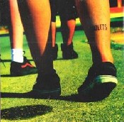 Not Alright, vÃ­deo de debut de Violets