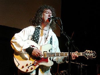 Miguel OÃ±ate